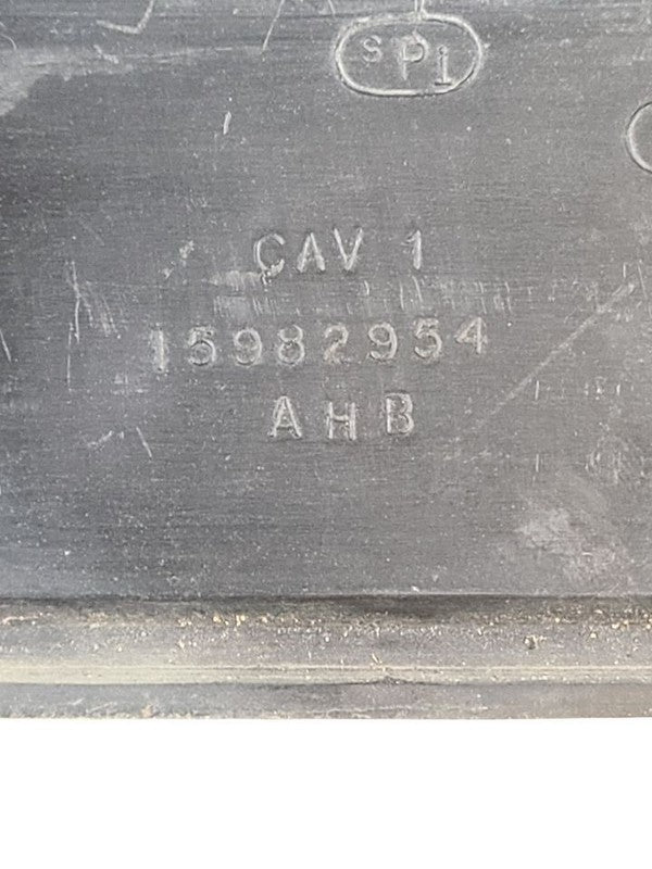 TCHEV3500 1990 Radiator Shroud 663971