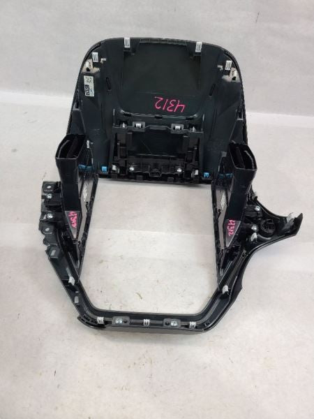 WRX       2022 Dash Bezel 552032