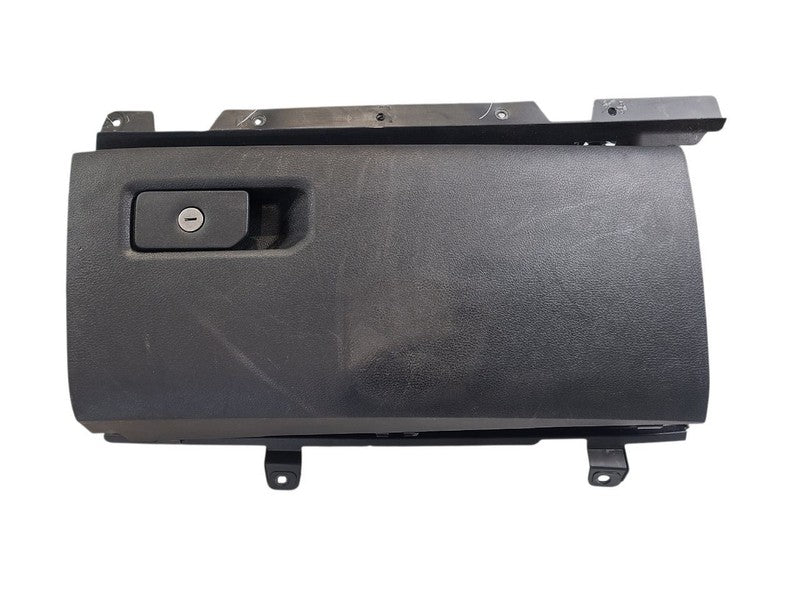 RAM3500   2019 Glove Box 669508