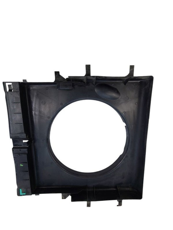 SPRINTV25 2016 Radiator Shroud 679690