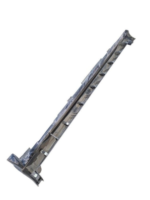 ROGUE     2018 Rocker Panel Moulding 668657