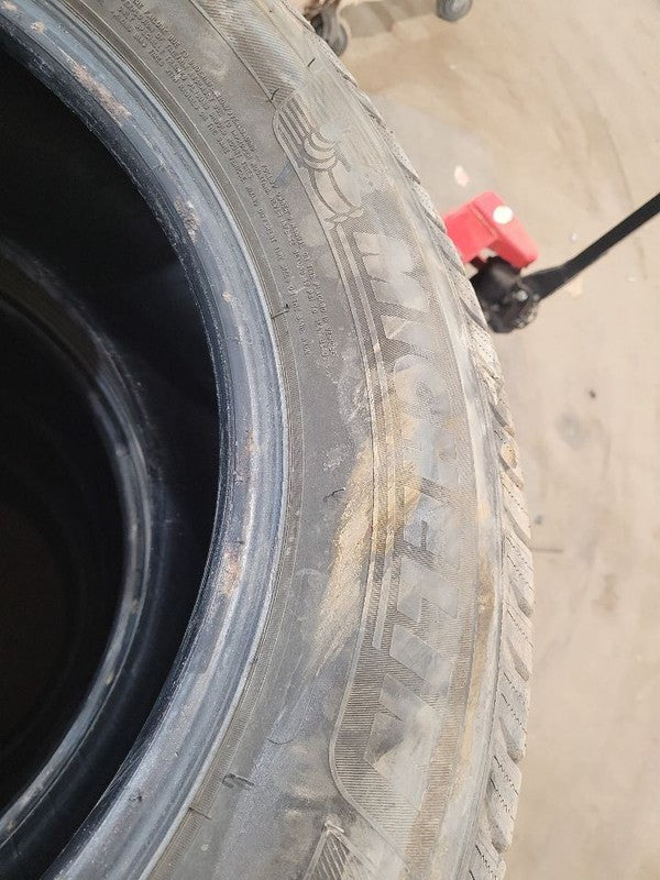 3 Used Tires 265-60-18  Michelin 10/32 662240