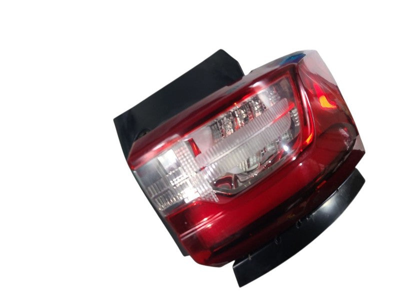 Passenger Tail Light Quarter Panel Mounted Fits 18-21 TRAVERSE 659042