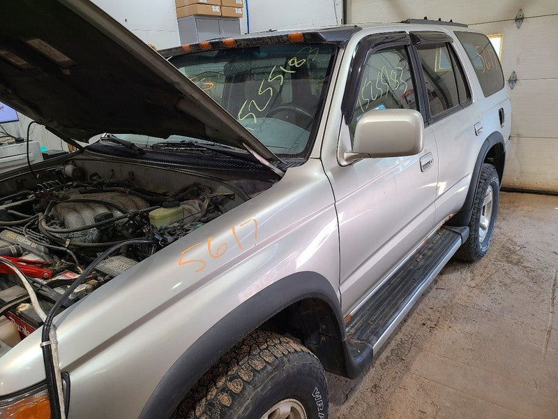 Driver Left Tail Light Fits 96-00 4 RUNNER 672850