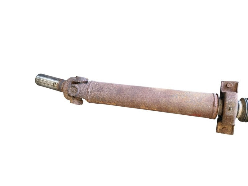 Rear Drive Shaft 4WD Crew Cab 8' Box Fits 11-16 SIERRA 3500 PICKUP 644
