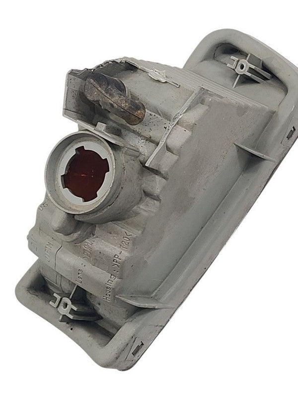 Driver Corner/Park Light Park Lamp-turn Signal Fits 99-02 4 RUNNER 657