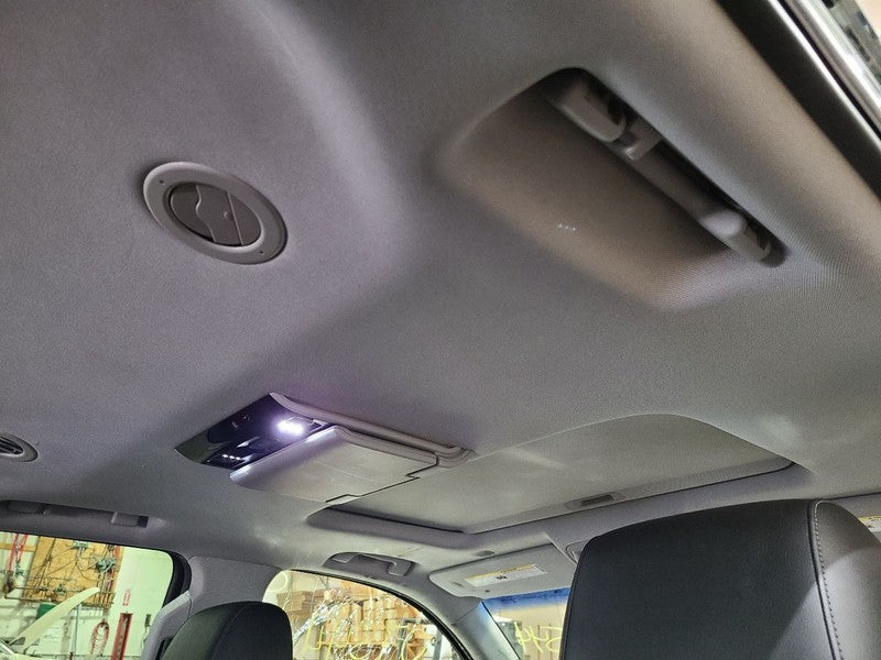 ESCALADE  2016 Headliner 664129