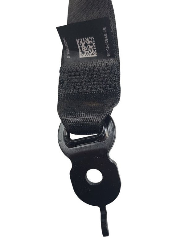 528I      2015 Seat Belt Rear 615173