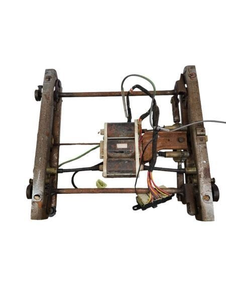 FRONT NEW YRK-R 1988 Driver's Side Power Front Seat Track 582298