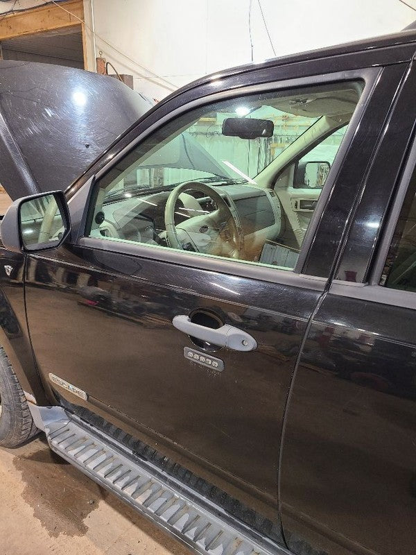 Driver Front Door Electric With Keyless Entry Pad Fits 08 ESCAPE 67171