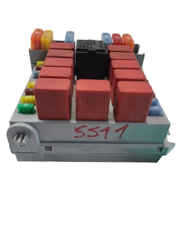 Fuse Box Engine With AC Fits 17-24 PROMASTER 1500 VAN 670562