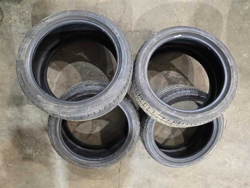 4 USED Tires 585559   205-45-17 Toyo Proxes4 10/32"
