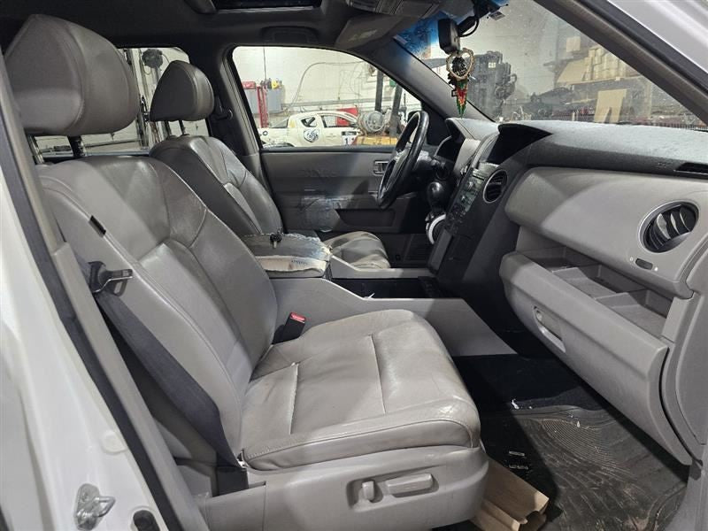 Seat Belt Front Passenger Retractor Fits 09-15 PILOT 609797