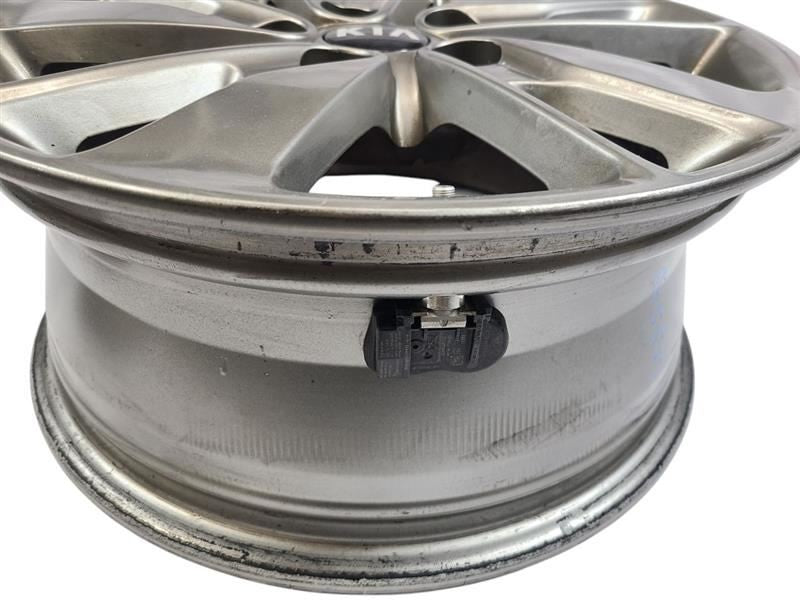 Wheel 16x6-1/2 Alloy Angled Spoke With Fits 16-18 OPTIMA 605537