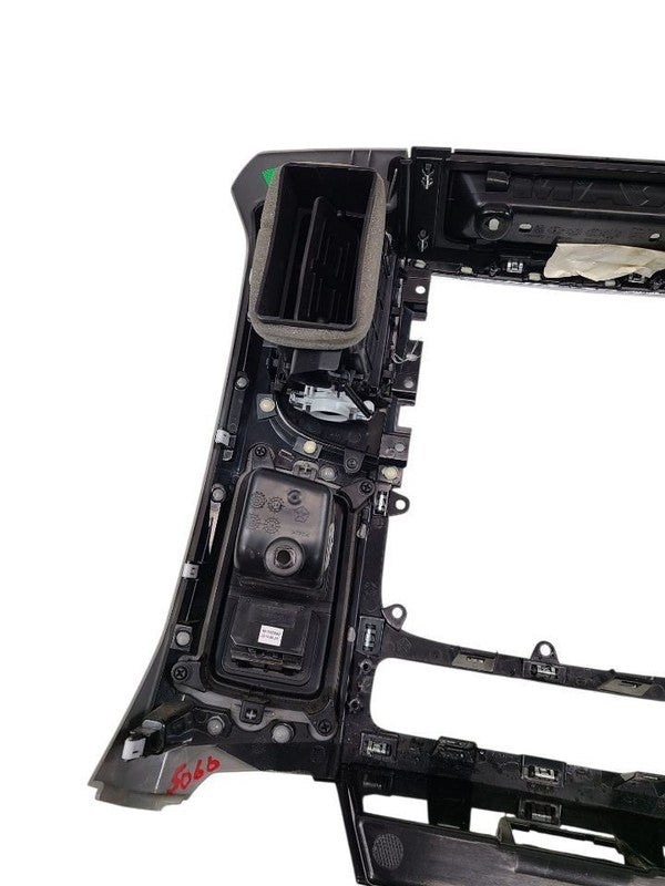 RAM1500   2014 Dash Bezel 630662