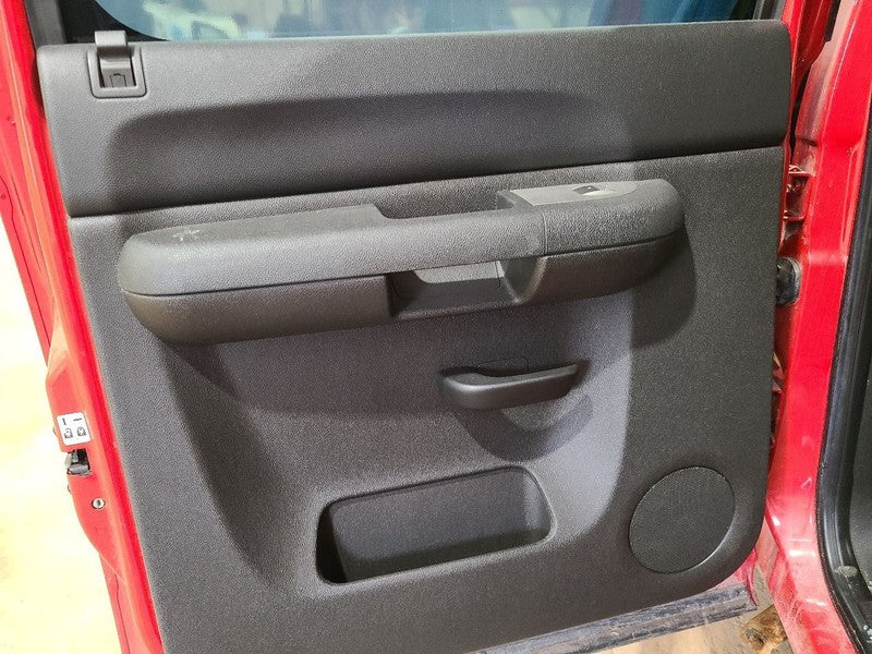 SILV15NEW 2007 Door Trim Panel Rear 661899