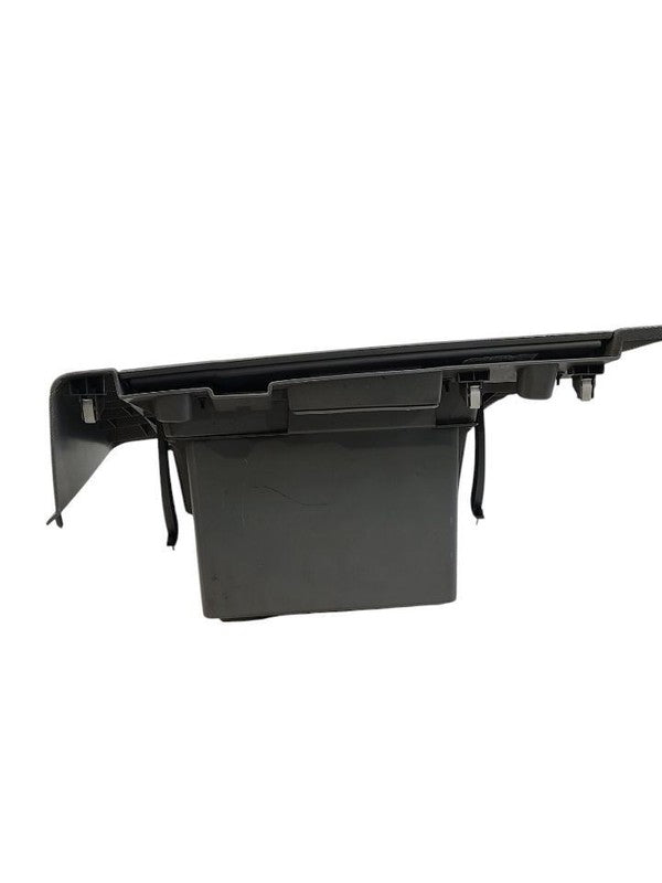 E250      2013 Glove Box 621629