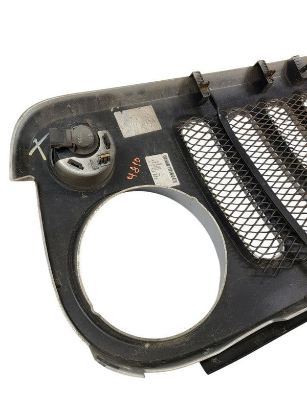 Grille VIN W 6th Digit Jk Body Fits 07-18 WRANGLER 604024