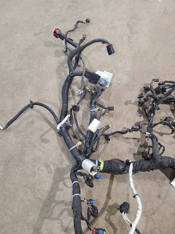 SILVRDO15 2022 Engine Wire Harness 617269