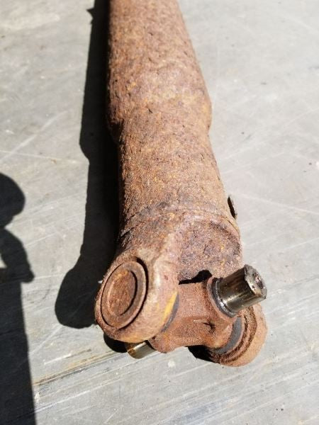 Rear Drive Shaft 4WD Fits 07-08 ESCALADE 437005