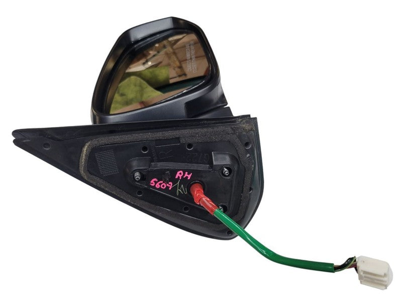 Passenger Side View Mirror With Signal Lamp Fits 16-23 TACOMA 672331