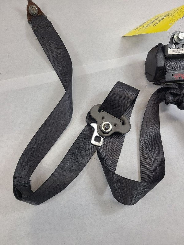 PILOT     2009 Seat Belt Rear 609798
