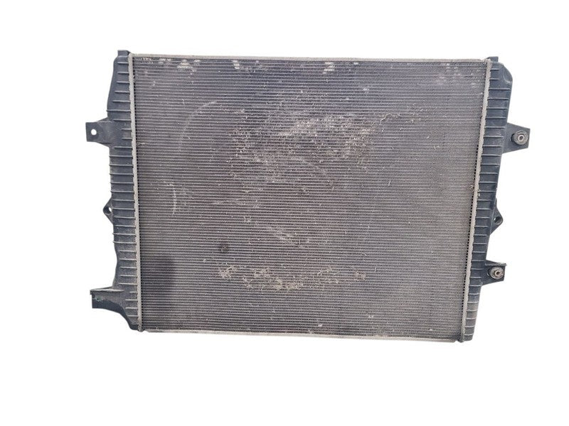 Radiator Fits 11-16 SIERRA 2500 PICKUP 673738