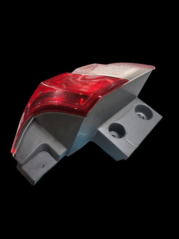 Passenger Right Tail Light Quarter Panel Mounted Fits 11-17 QUEST 6520