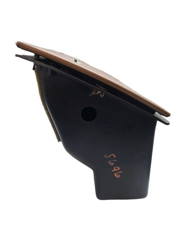 OLDS-SW   1988 Glove Box 677795