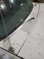 F150      1994 Cowl 651955