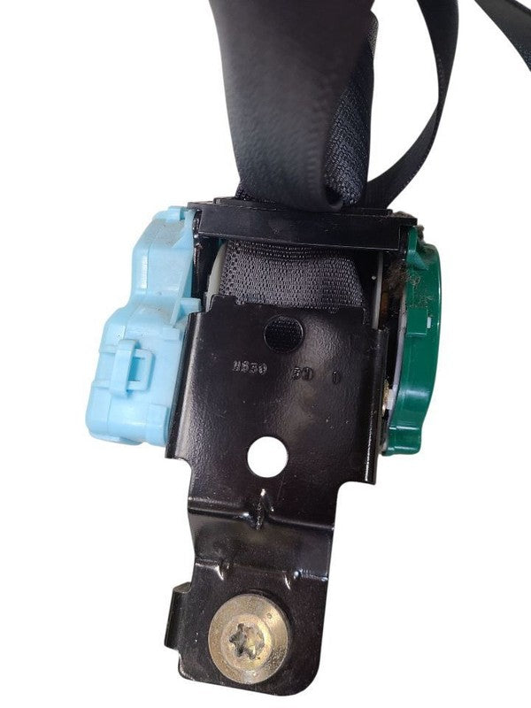 SILVRDO15 2002 Seat Belt Rear 638802