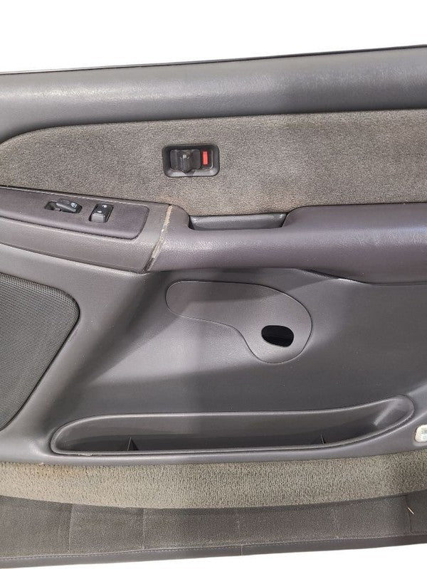 SILVRDO15 2003 Front Door Trim Panel 656519