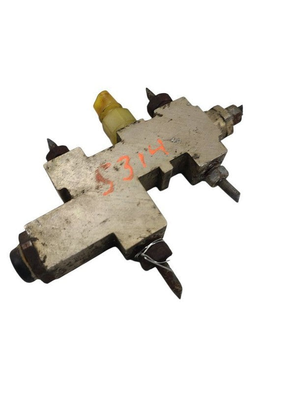 WRANGLER  1995 Brake Proportioning Valve 653072