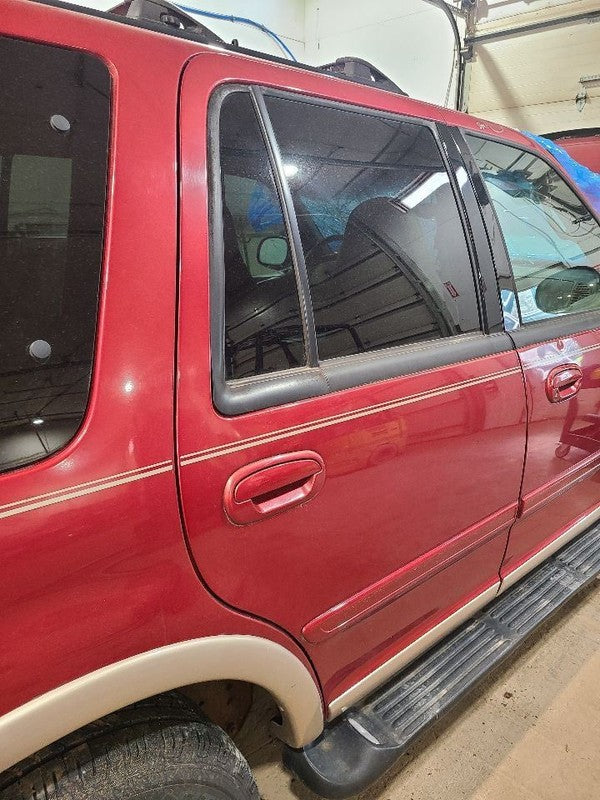 Passenger Right Rear Side Door Fits 97-02 EXPEDITION 665508