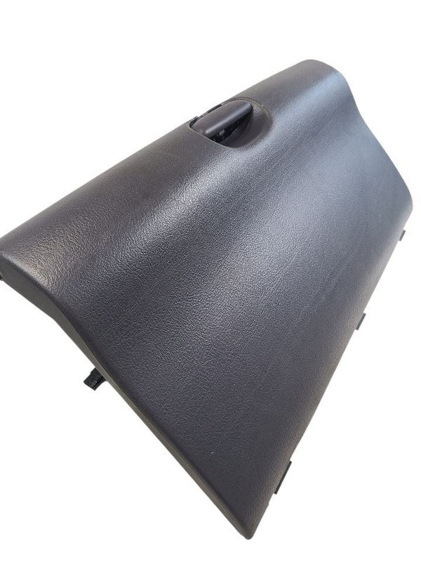 RAM1500   2001 Glove Box 667063