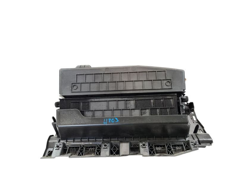 SRX       2015 Glove Box 592377