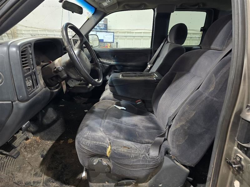REAR SILVRDO15 2000 Driver's Side Retractor Seat Belt Rear 574800