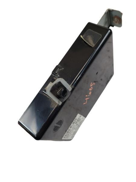 Chassis ECM Body Control BCM Center Dash VIN B 8th Digit Fits 11 SONAT