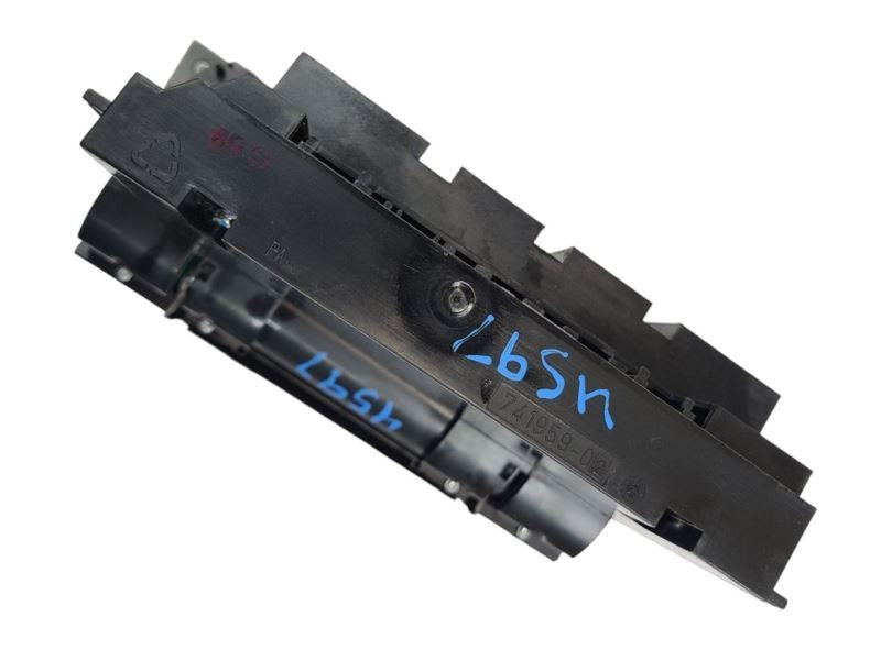 Temperature Control Front Opt D9J Climatronic Fits 03-06 PORSCHE CAYEN