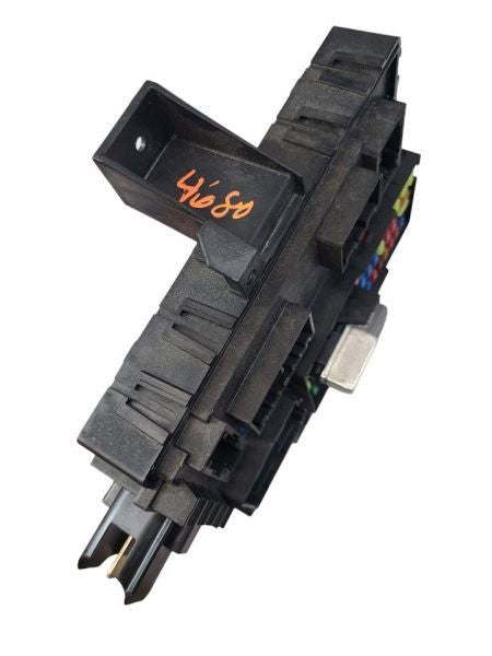 NAVIGATOR 2012 Fuse Box Cabin 590856