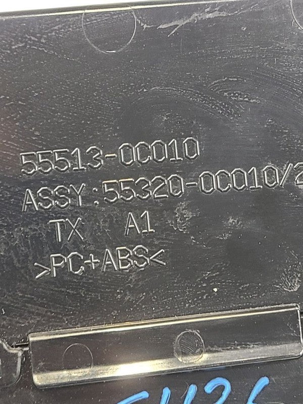 TUNDRA    2012 Glove Box 661376