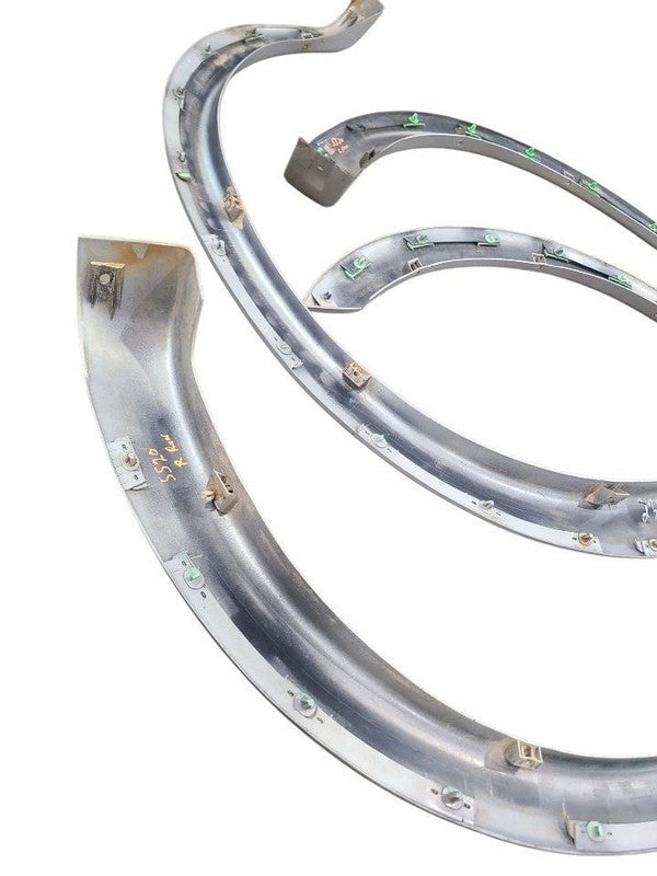 F250      1998 Fender Flare/Extension 666790