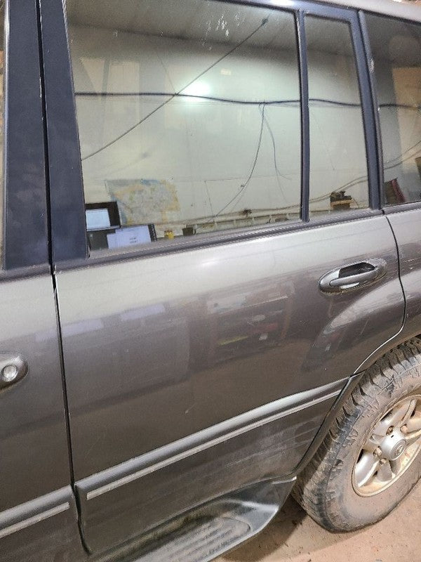 Driver Left Rear Side Door Fits 98-02 LEXUS LX470 667794