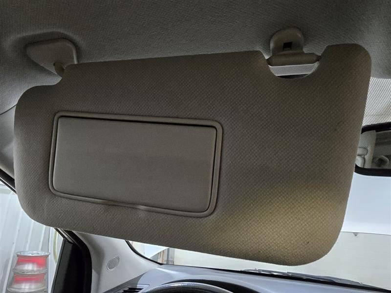 Driver Left Sun Visor With Sunroof Fits 13-19 SENTRA 606484