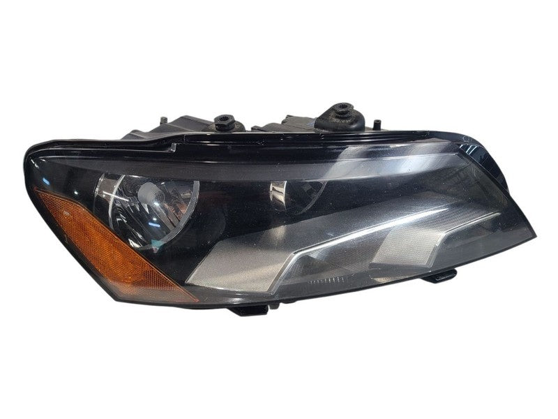 Passenger Right Headlight Halogen Fits 12-15 PASSAT 666850