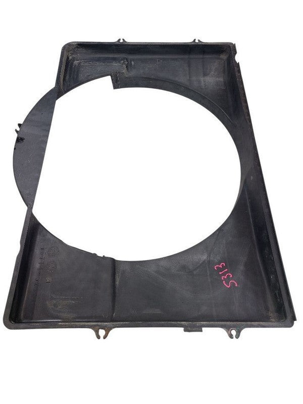 T100      1998 Radiator Shroud 653027