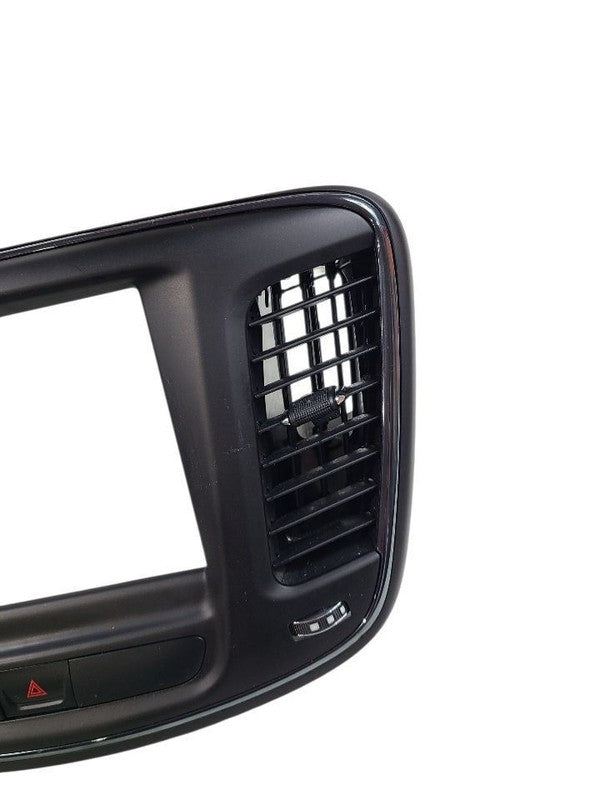 200       2015 Dash Bezel 645605