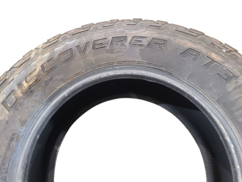 2 Used Tires 265 65 17 COOPER DISCOVER 75%  667764