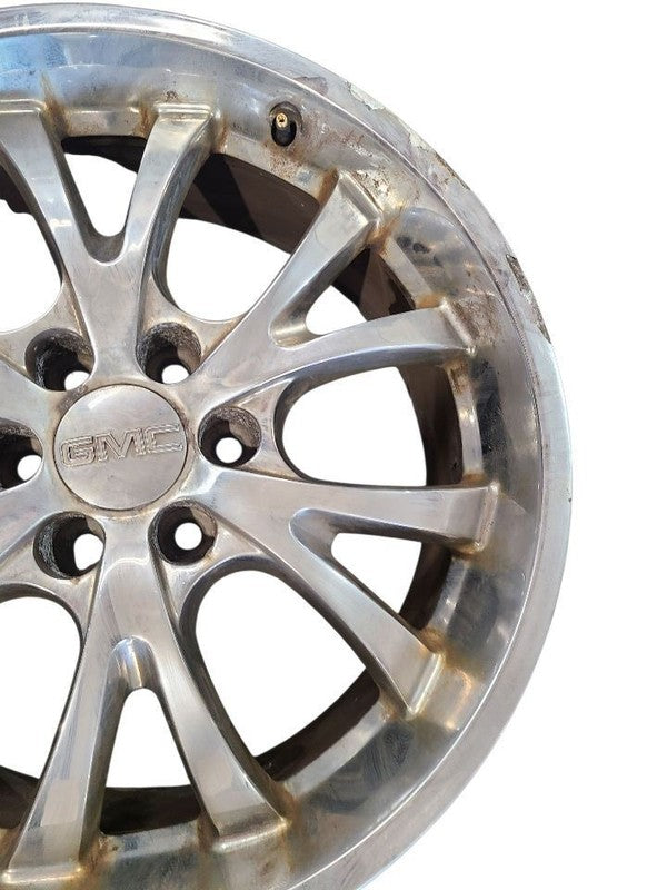 YUKONXL15 2014 Wheel Rare 22" 6 V Spoke Wheel 88967764    R639582