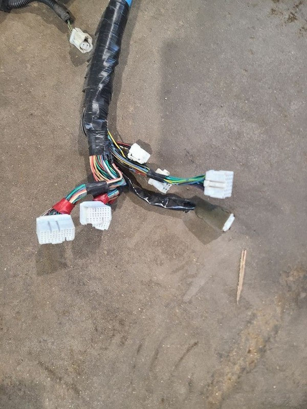 LX470     1999 Engine Wire Harness 674435